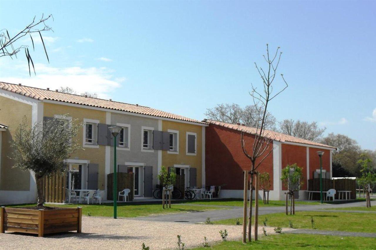 Vacanceole - Le Domaine D'Enserune Colombiers  Exterior photo